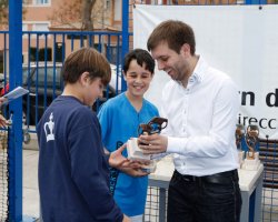 529553_511538302237597_1096541508_n